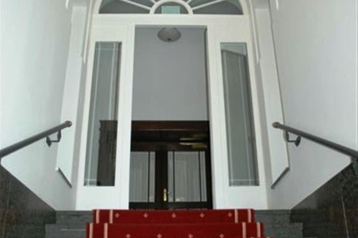 Hotel 2 of 35