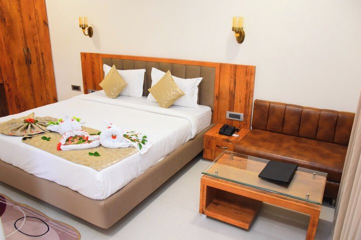 Room 10 of 82