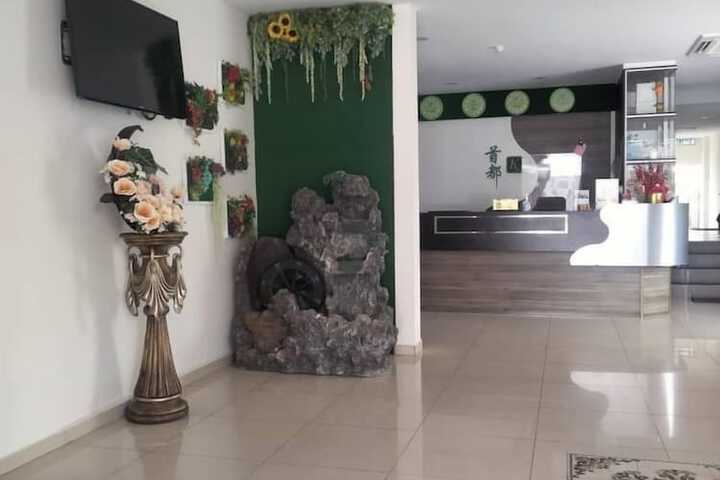 K GARDEN HOTEL (PB) SDN BHD
