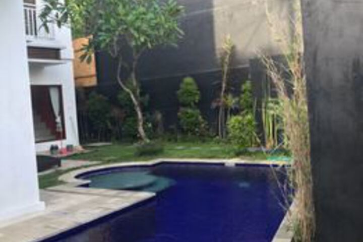 Pool 12 of 12