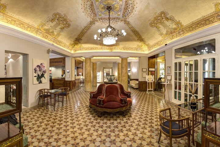 Hotel Interior 6 of 42
