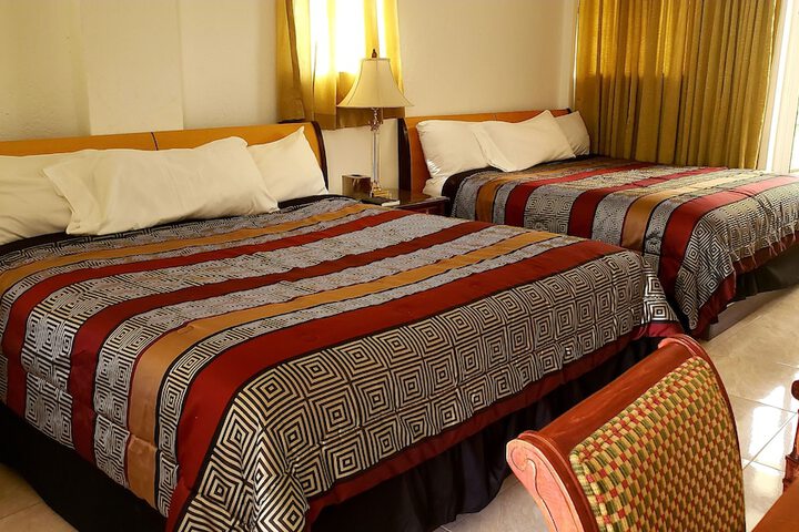 Room 8 of 39