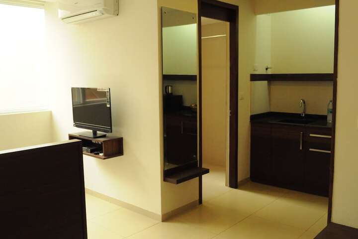 Room 18 of 39