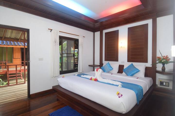 Room 14 of 73