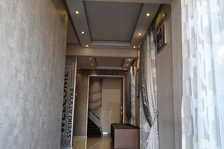 Hotel 2 of 69
