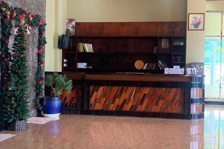 Hotel Interior 5 of 72
