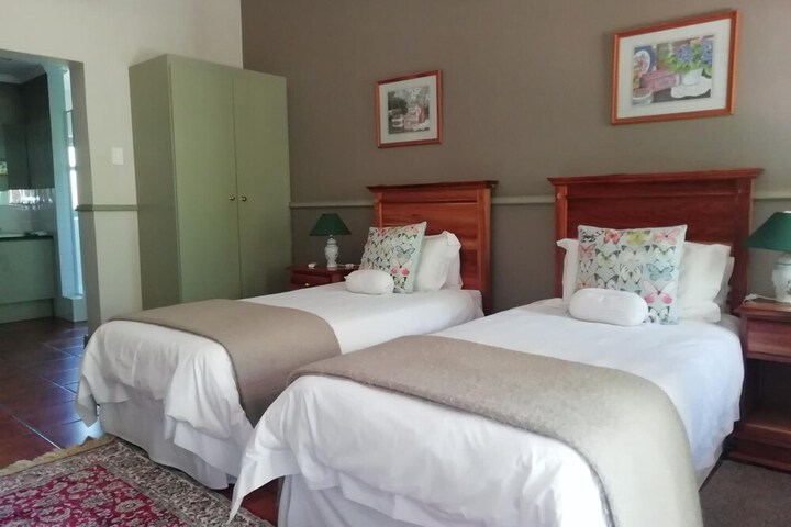 Room 14 of 52