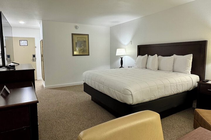 Room 18 of 39