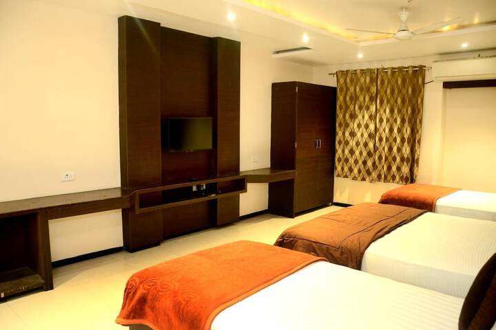 Room 31 of 57