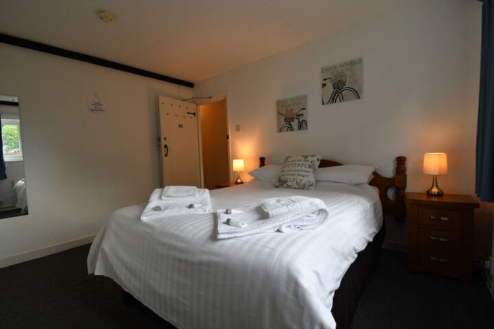 Room 9 of 54