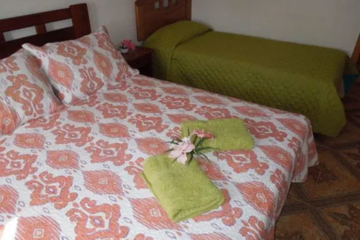 Room 2 of 9