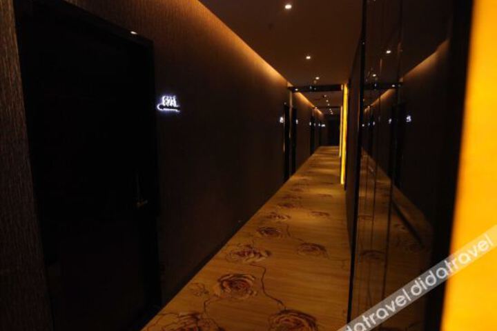 Hotel Interior 11 of 14