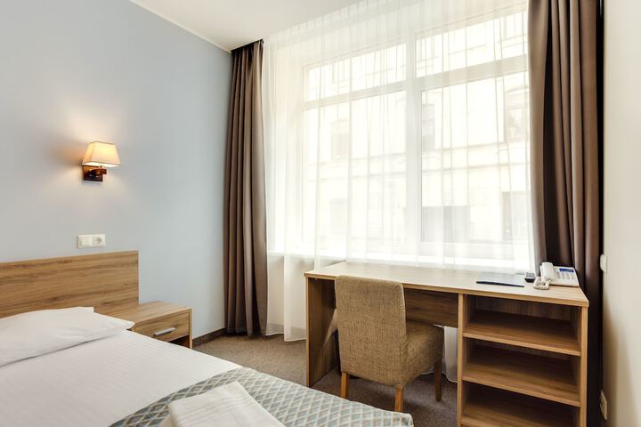 Room 8 of 58