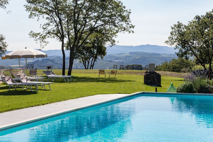 Pool 57 of 109