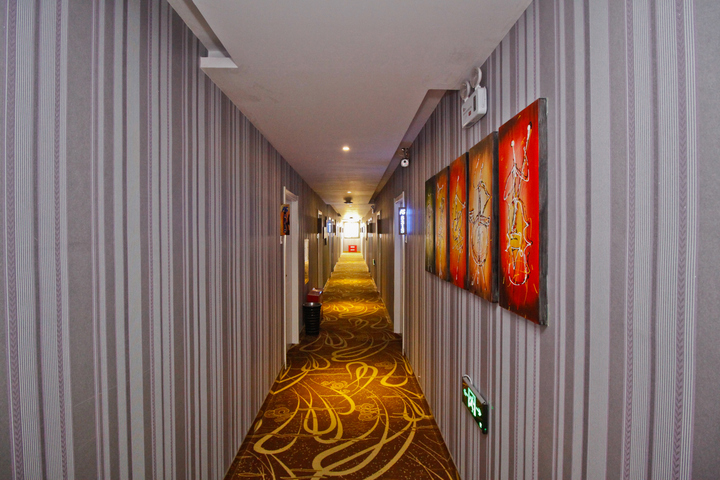 Hotel Interior 5 of 13