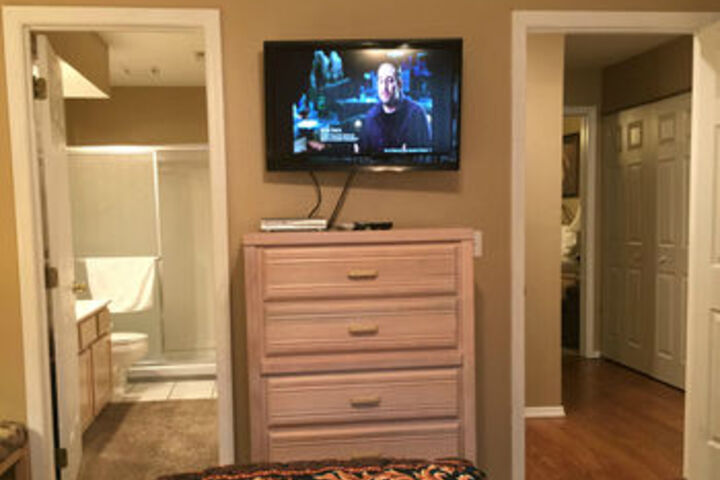 Room 18 of 43