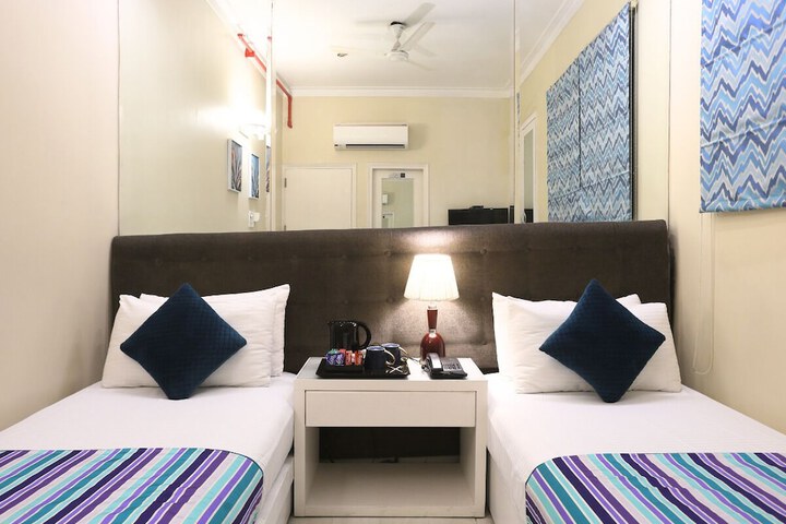 Room 46 of 102