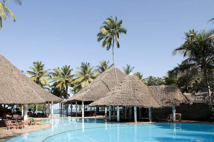 Pool Hotel