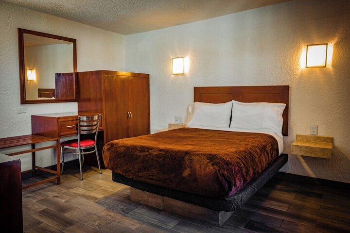 Room 11 of 55