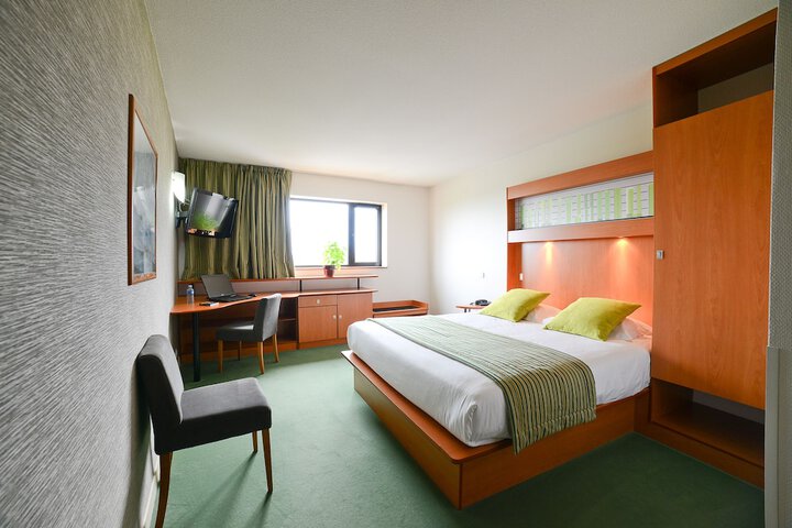 Room 46 of 113