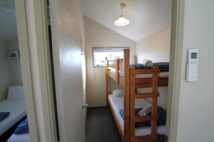Room 9 of 123