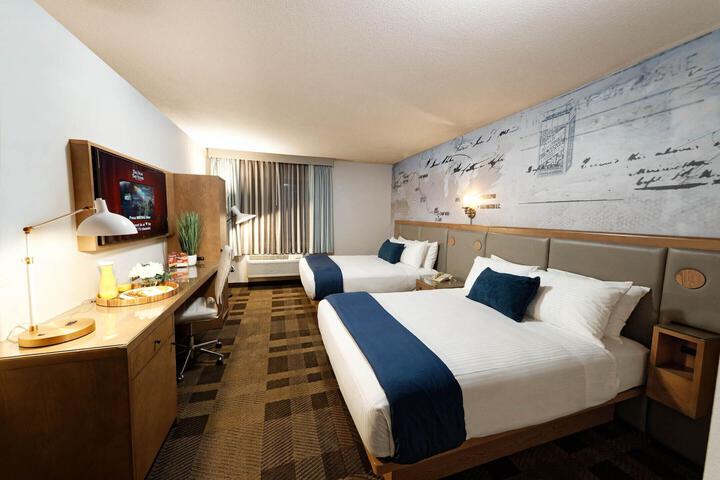 Deluxe Double Bed (8 of 15)