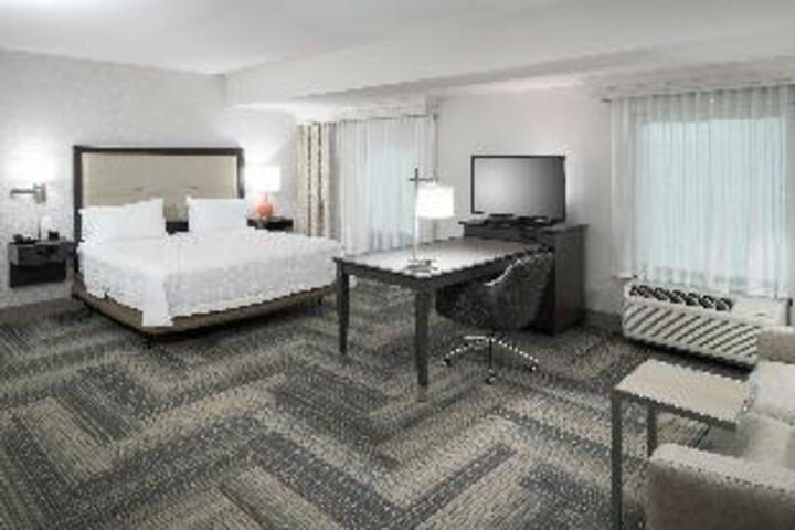 Room 44 of 47