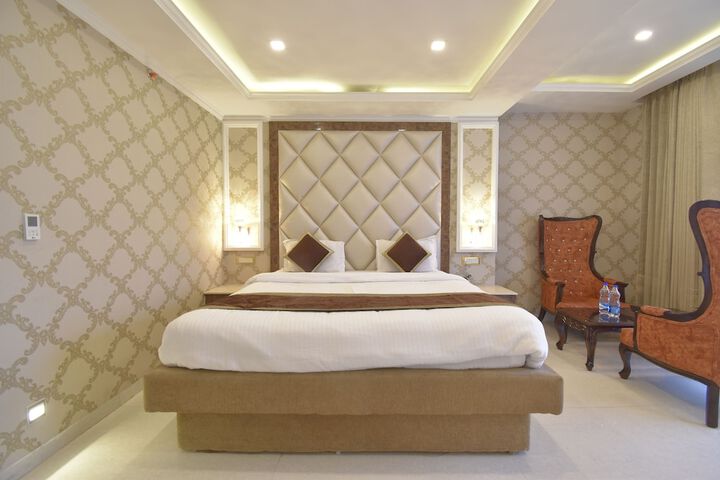Room 56 of 111
