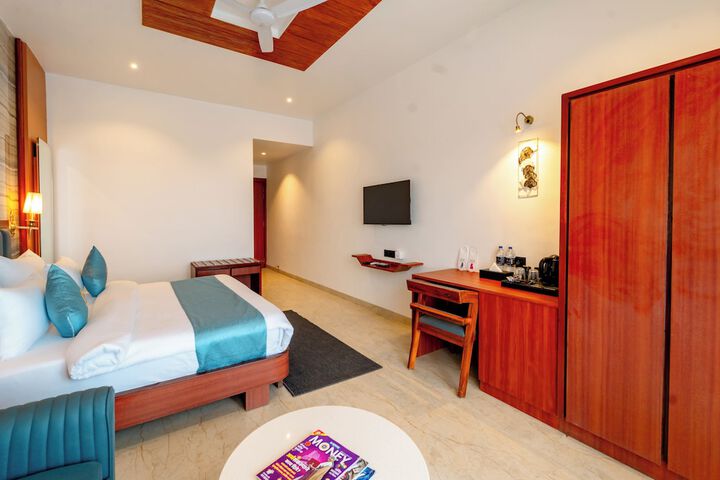 Room 10 of 68