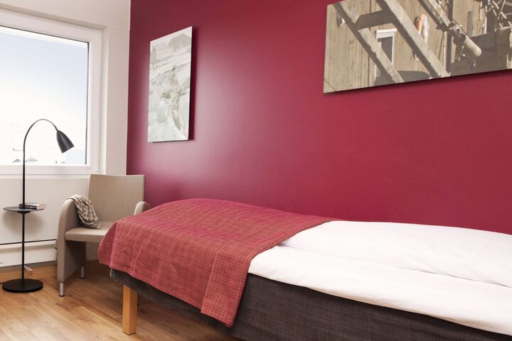 Room 15 of 26