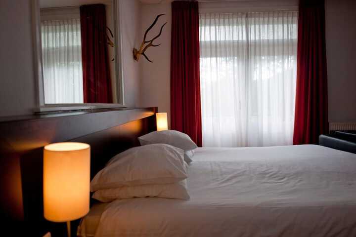 Room 20 of 48