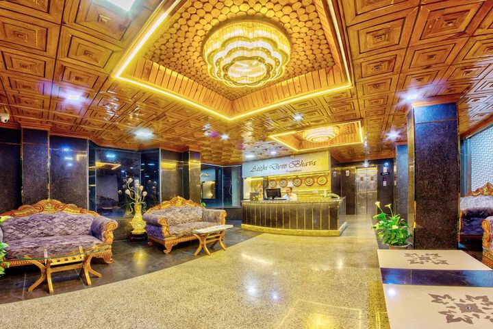 Hotel Interior 6 of 91