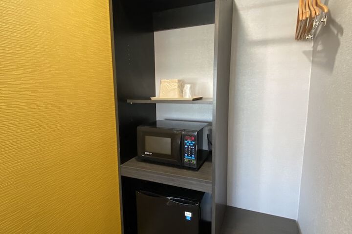 Room 7 of 23
