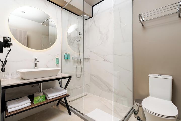 Bath Interior