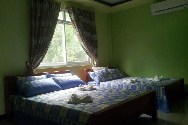 Room 3 of 36