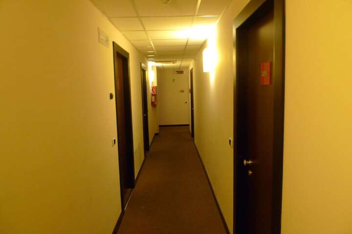 Ballroom/Hall 29 of 60