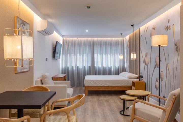 Image of HA Aparhotel RETIRO Suites