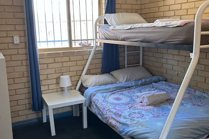 Room 18 of 42