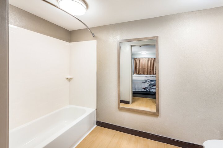 Deluxe 2 Double Beds (5 of 7)