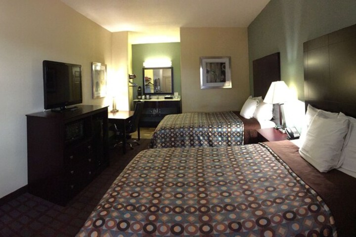 Room 14 of 40