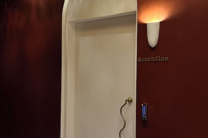 Hotel Interior 4 of 108