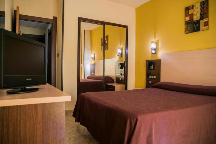 HOTEL LA NAVA