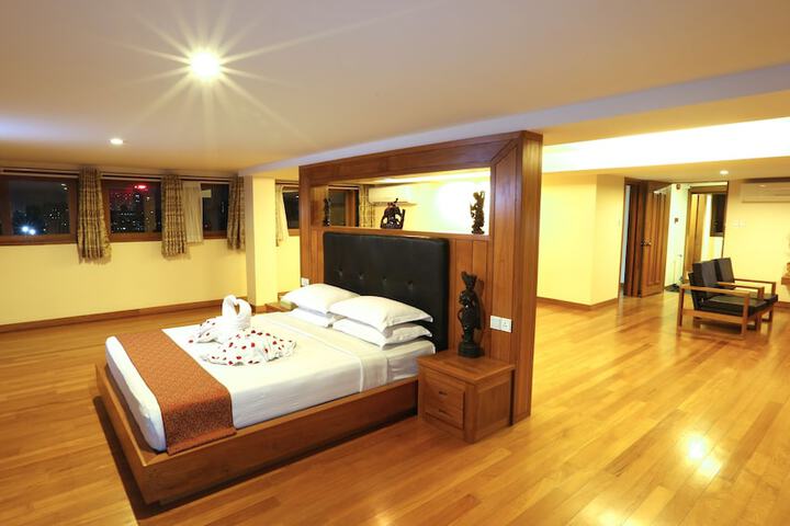 Room 14 of 72