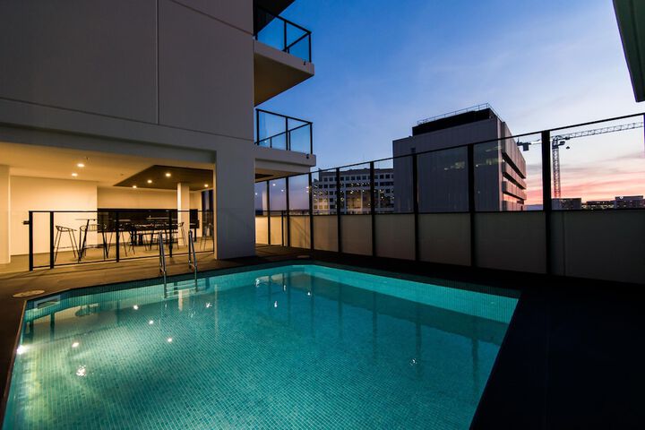 Pool 7 of 9