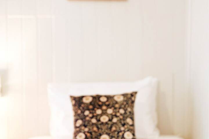 Room 14 of 36