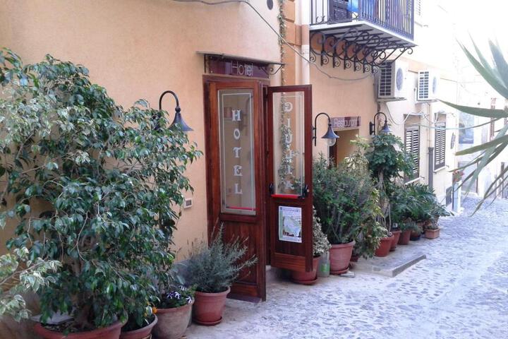 Hotel Giulia