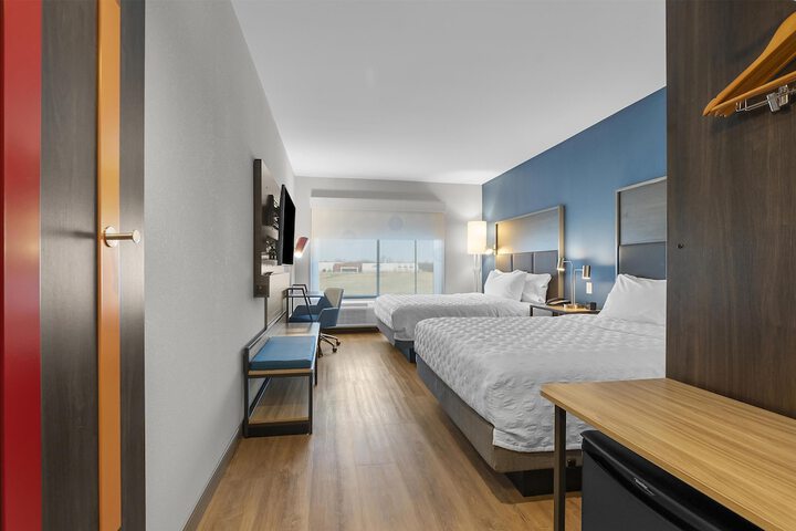 Room 19 of 39
