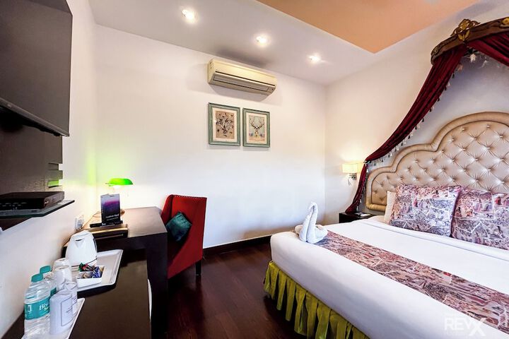 Room 40 of 123