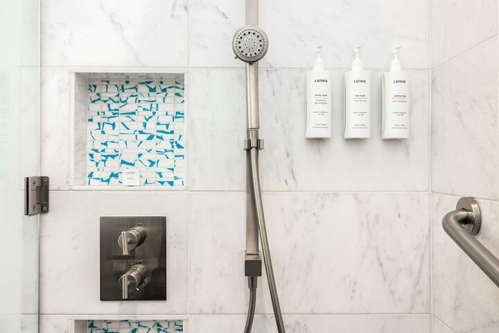 Bathroom shower
