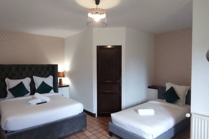Room 14 of 56